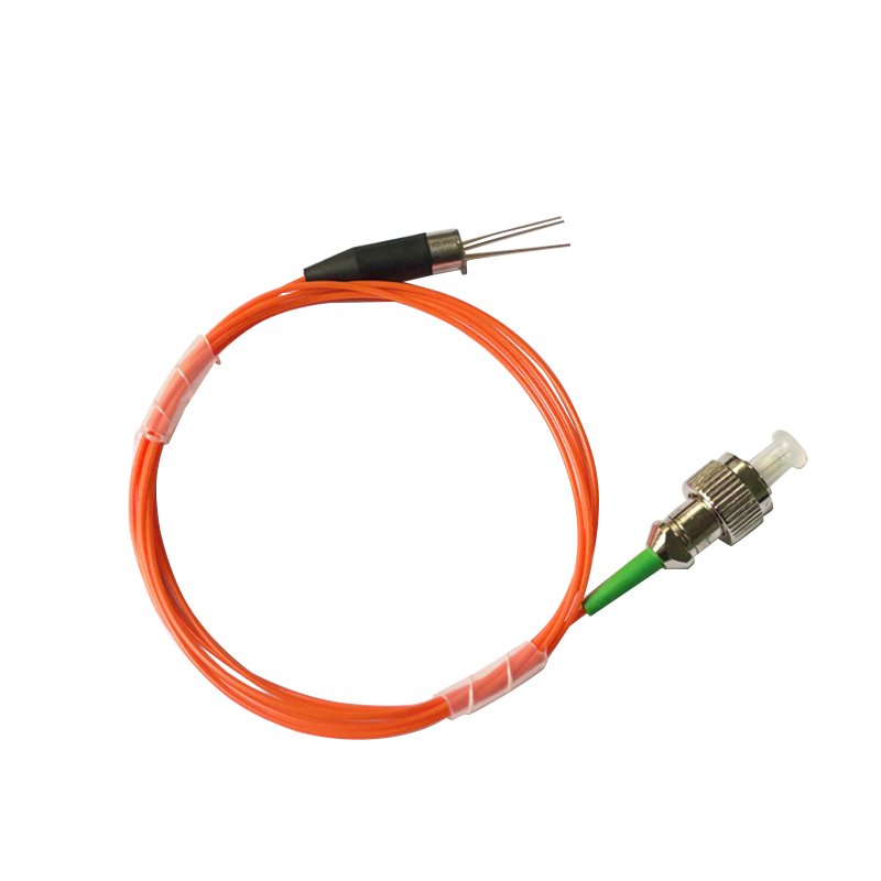 GY-APD-200-PF-M是一款帶有FC型光纖法蘭的光電探測器，多模200/220尾纖封裝。