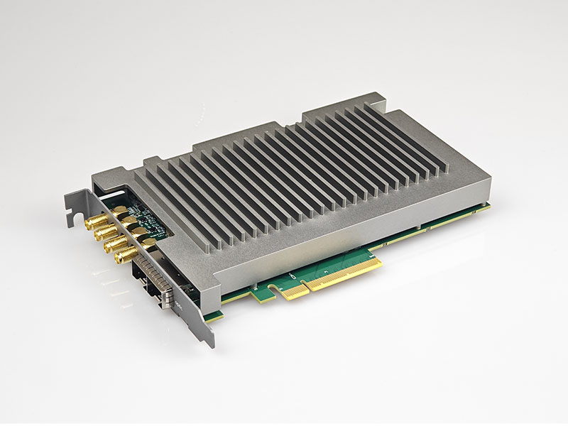 GY-DAQ-2480  DAS采集卡采用雙通道14bit高速ADC，采樣率250MSps，最高支持52km以上的DAS數(shù)據(jù)采集，內(nèi)置數(shù)字IQ解調(diào)算法，可直接上傳幅度相位解調(diào)數(shù)據(jù)，或上傳上傳原始采樣數(shù)據(jù)，供用戶自行解調(diào)。